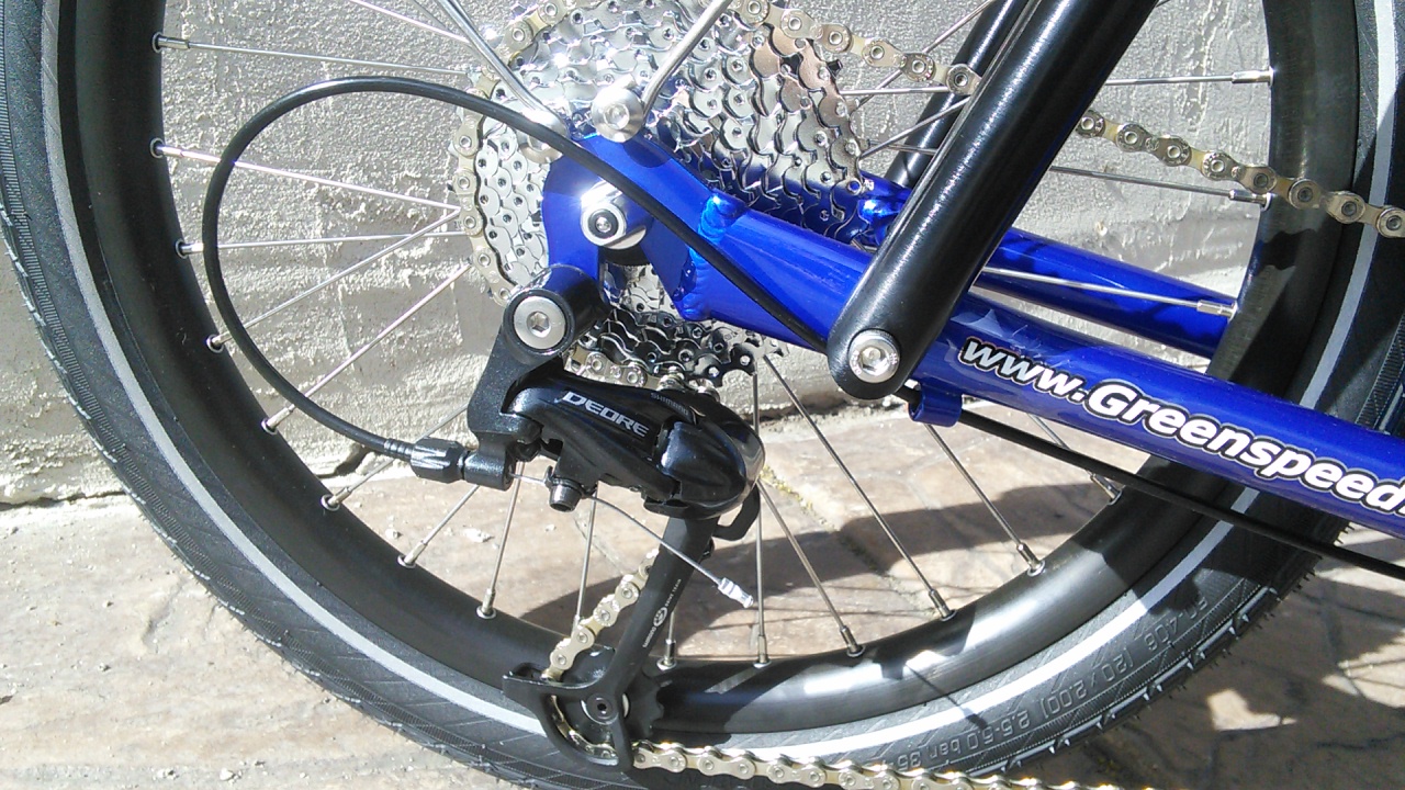 9 Speed Cassette and Derailleur  - 