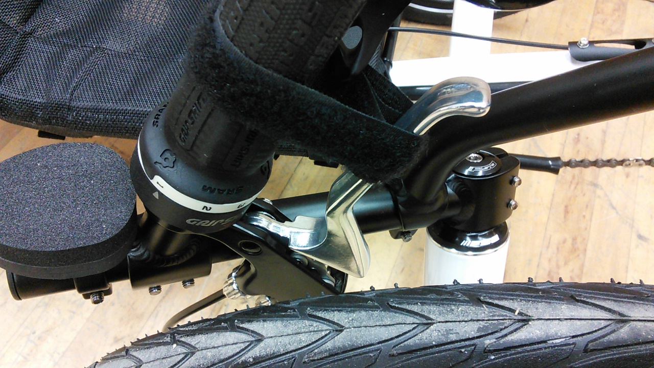 Dual Pull Brake Lever For Front Brakes (Right Side) - 