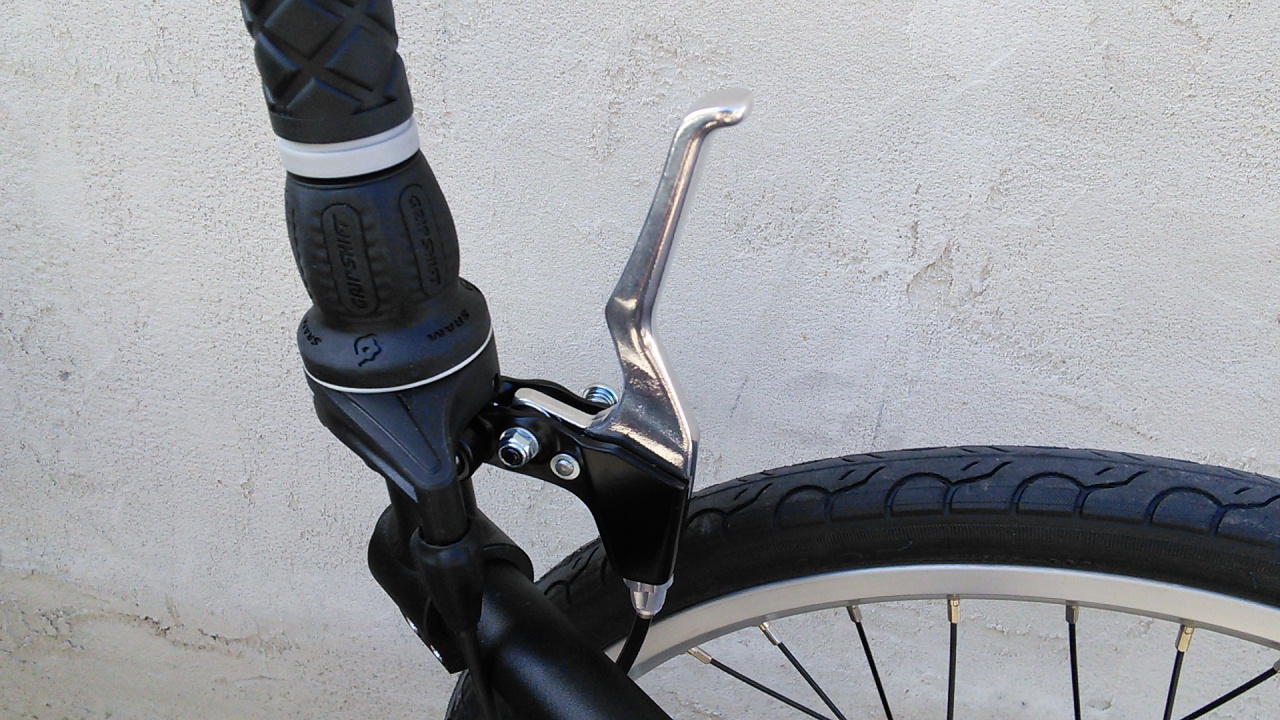 Locking Brake Lever Set - 