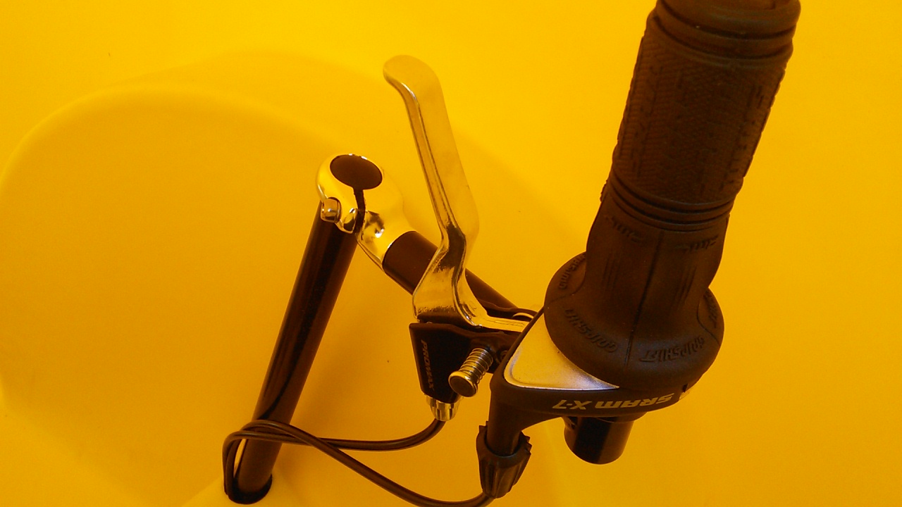 Locking Brake Lever Set - 