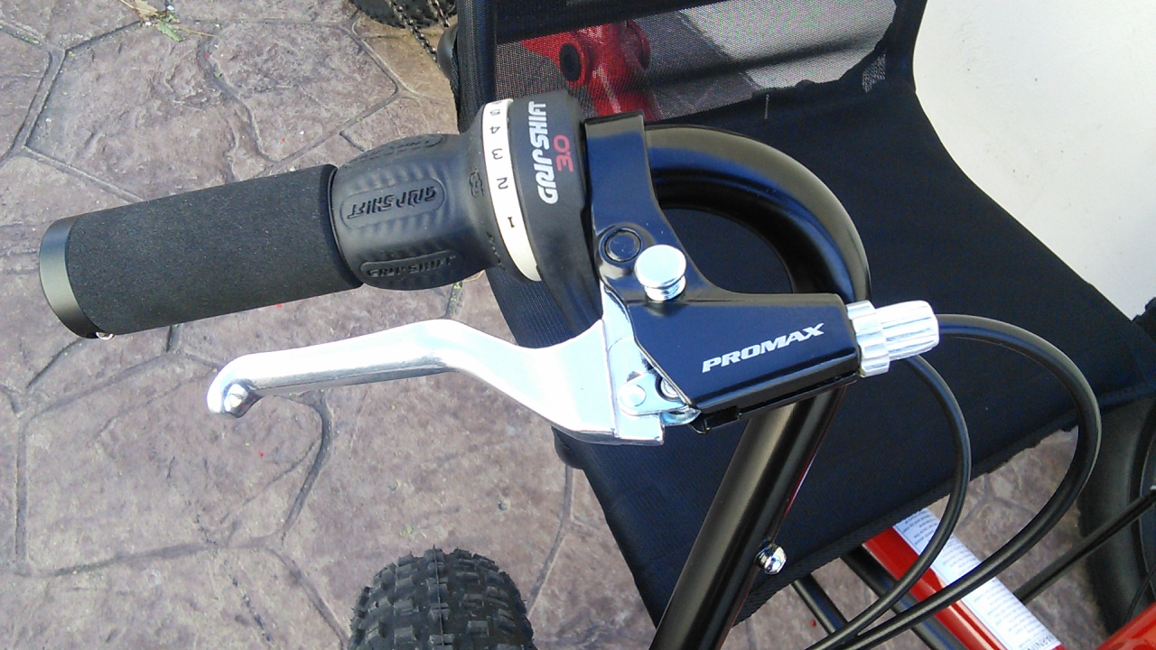 Locking Brake Lever Set - 