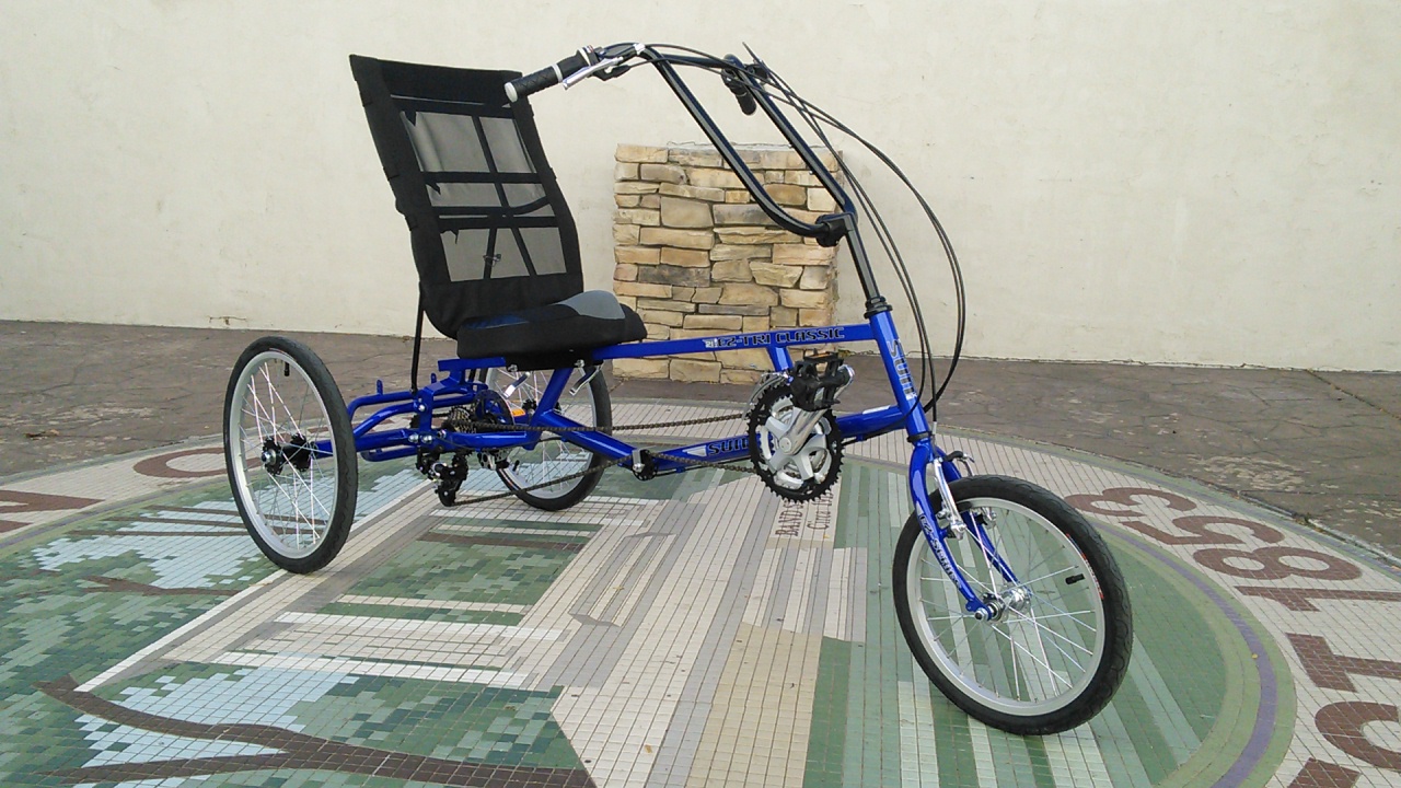 Sun EZ-Tri Classic SX Recumbent Delta Trike