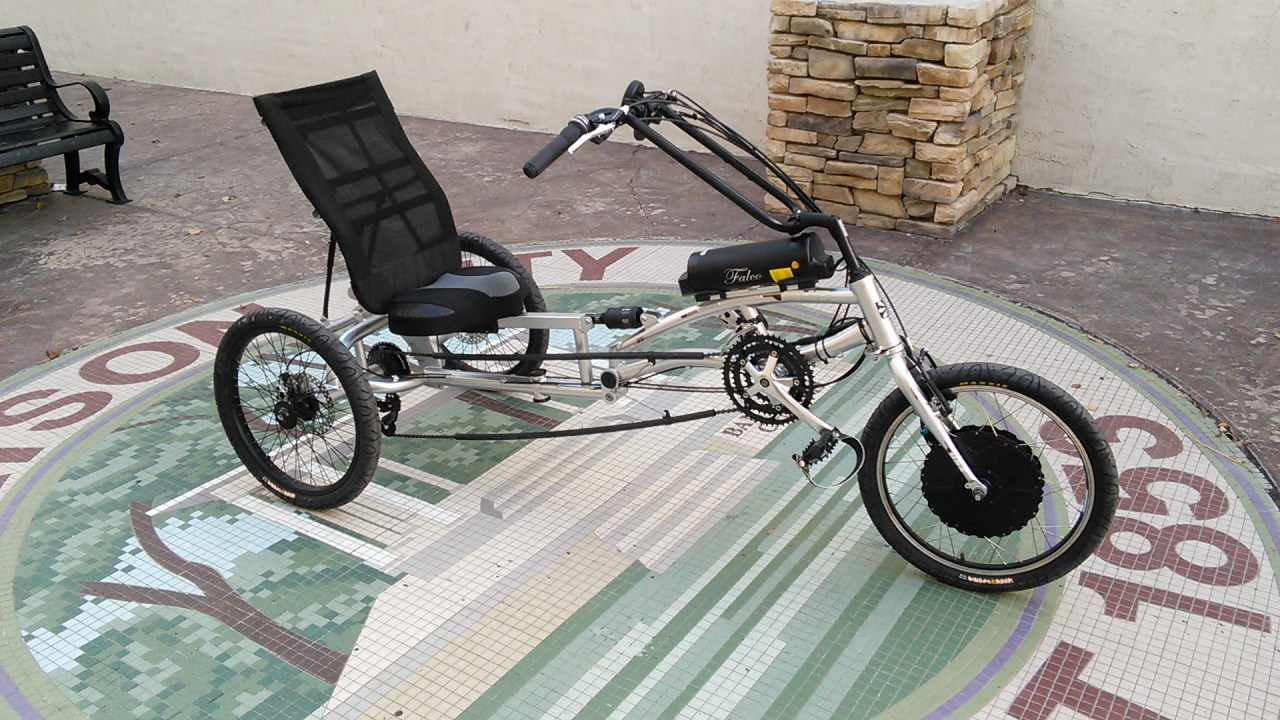 Sun EZ-3 USX HD Delta Trike