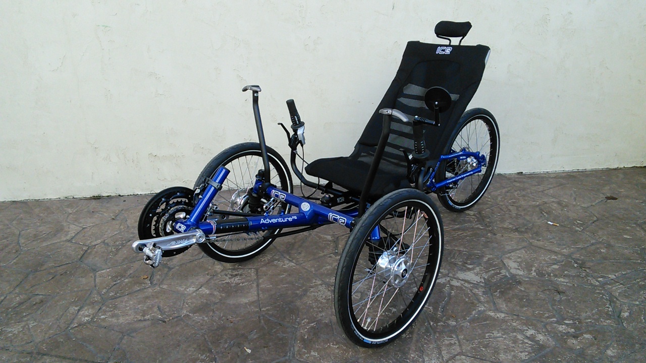 ICE Adventure Recumbent Trike