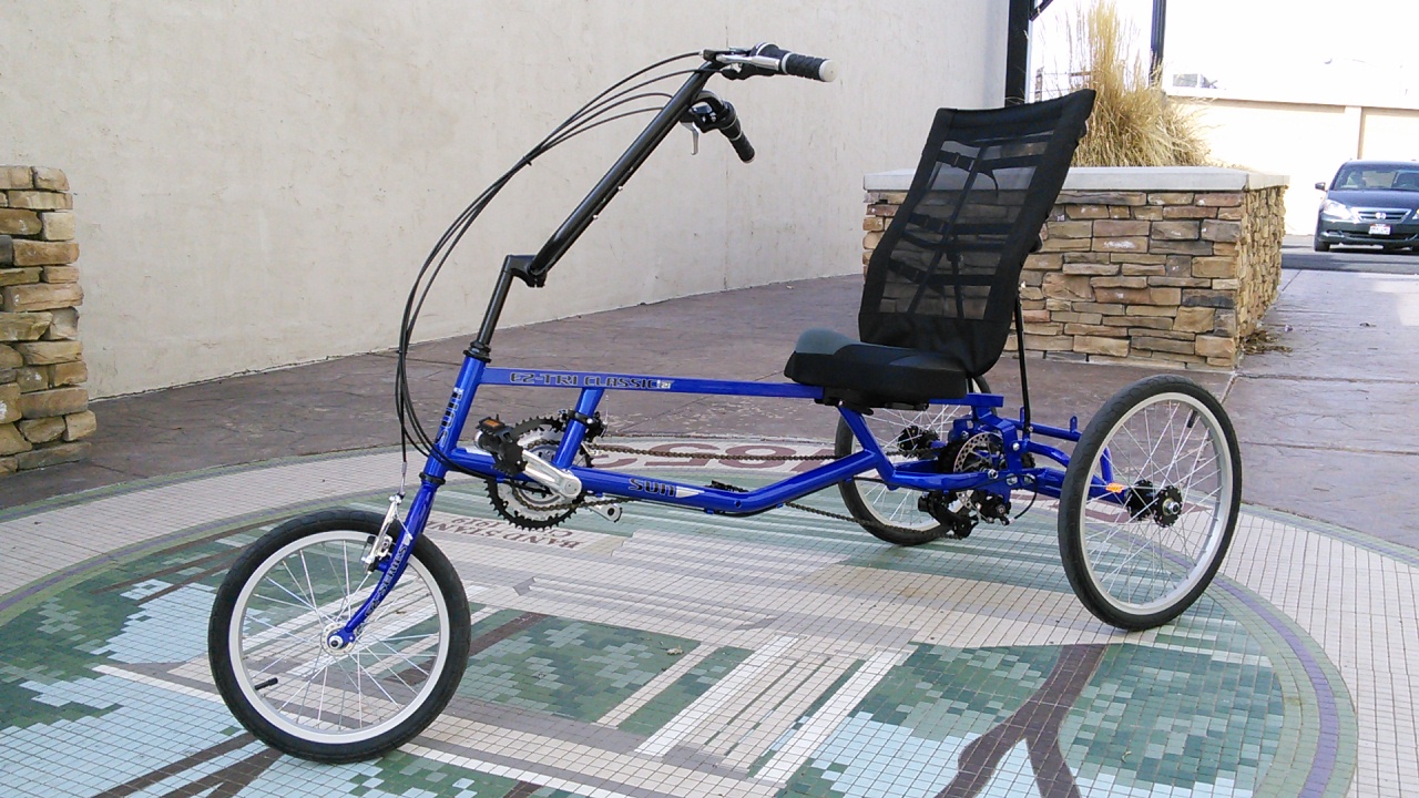 Sun EZ-Tri Classic SX Recumbent Delta Trike