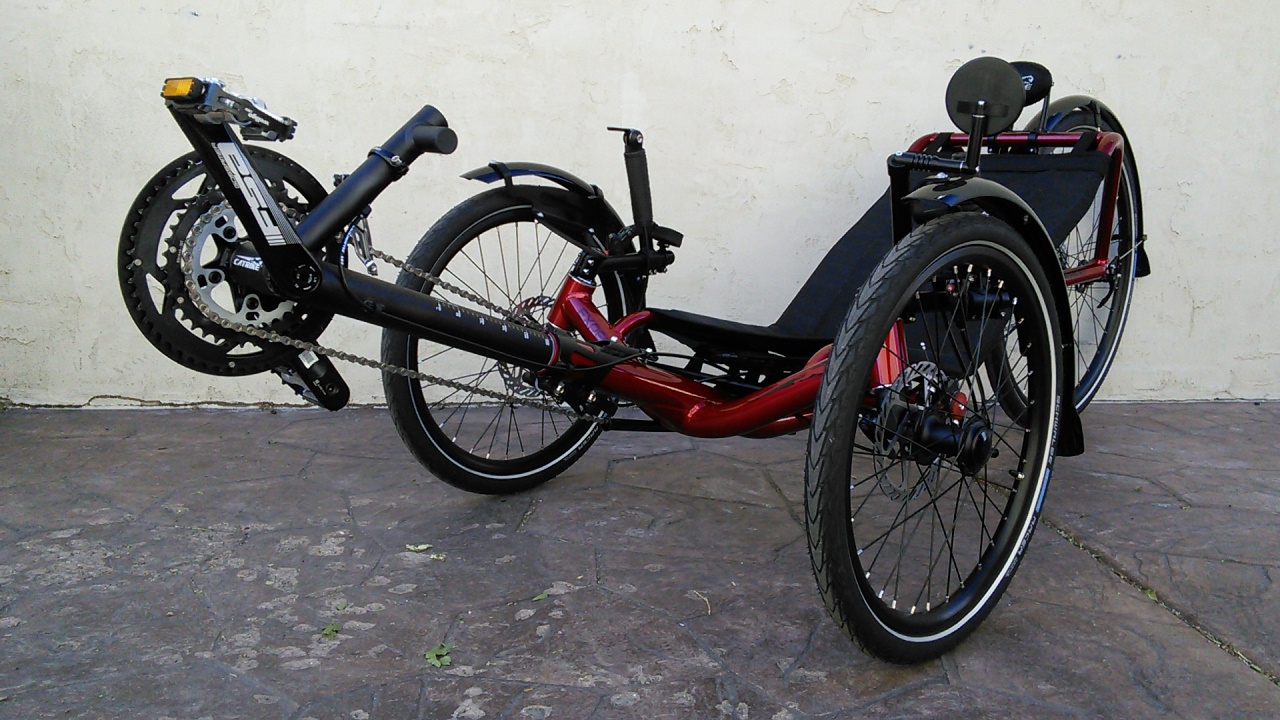 Catrike Expedition Recumbent Trike