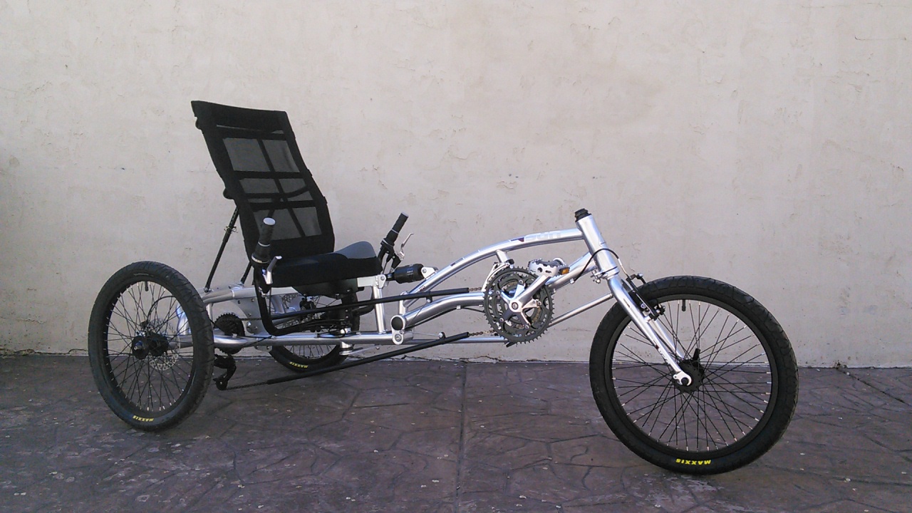 Sun EZ-3 USX HD Delta Trike