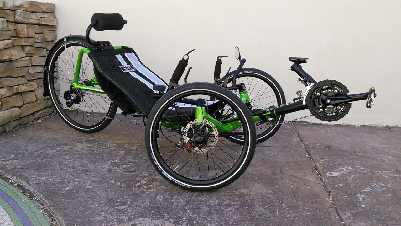 Catrike Expedition Recumbent Trike